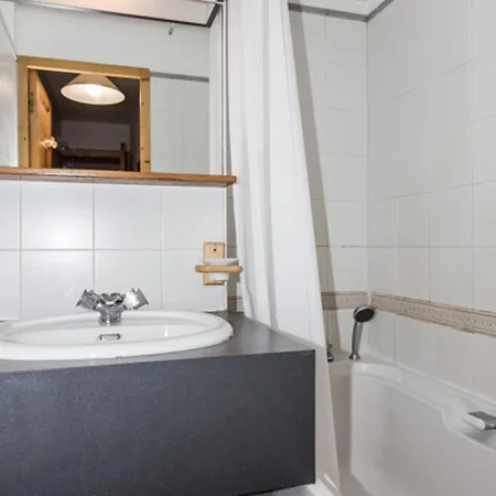 Apartment 5 Pieces - A Proximite Des Pistes - Parking - Wi-fi - Skis Aux Pieds - Fr-1-518-94